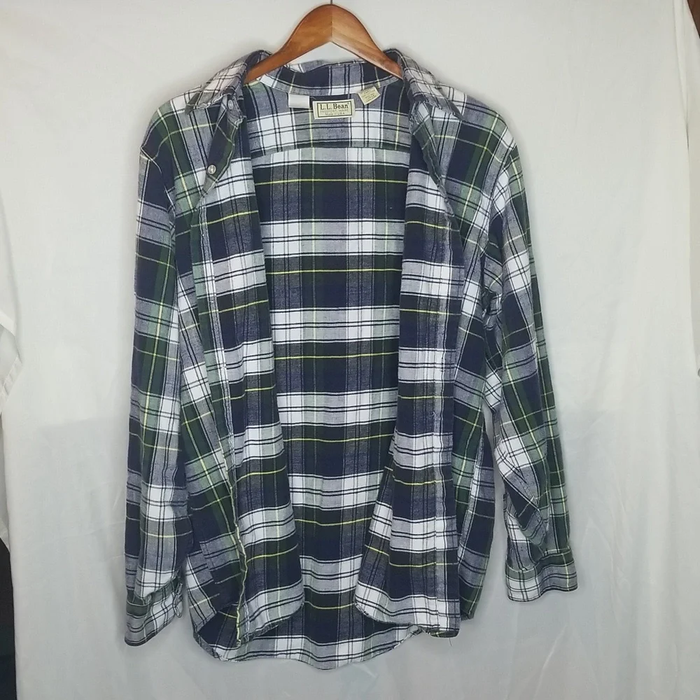 L.L.Bean 90s Button Down Plaid/Flannel Long Sleeve Shirt, Size Large - Picture 3 of 9